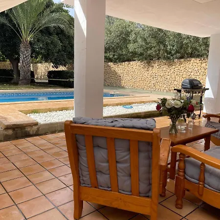 Una Planta En Villa Angelita Con Vista Al Mar Para Seis Personas Tres Dormitorios Dos Banos Terraza Cocina Piscina Altea