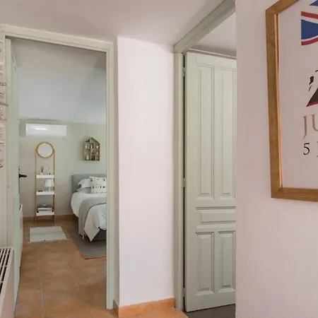 Boutique La Vella Apartment *