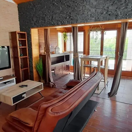 Fantastico Loft Entre Montanas, Con Piscina Comunitaria Holiday home *