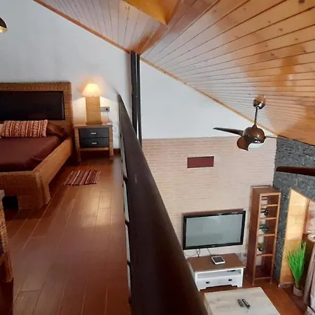 Holiday home Fantastico Loft Entre Montanas, Con Piscina Comunitaria *