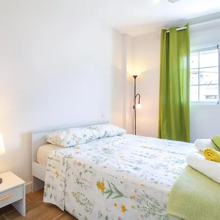 Bernia Apartment *