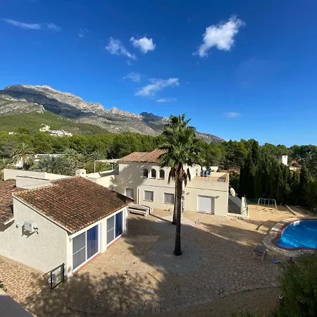 2 Pools - 24 Persons Altea