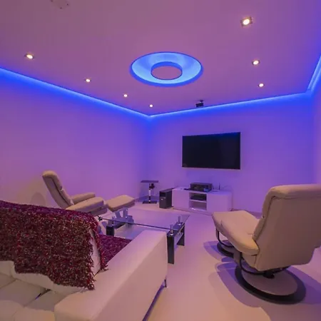 Villa Campomanes - Plusholidays Altea