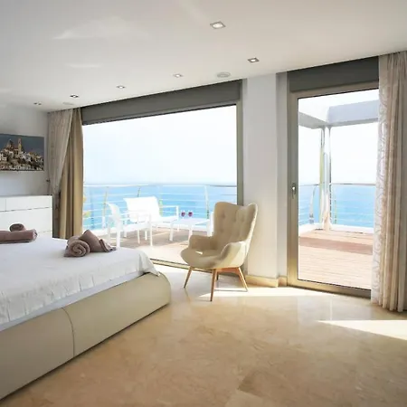 Villa Villa Campomanes - Plusholidays