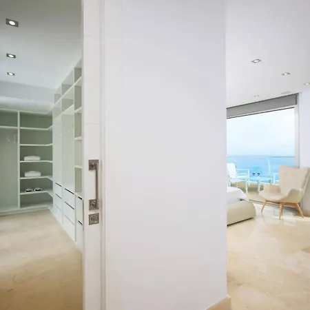 Villa Villa Campomanes - Plusholidays