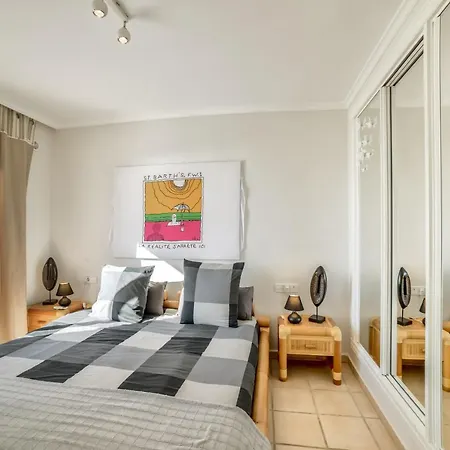 Altavista With Sea View In Hills Villa *