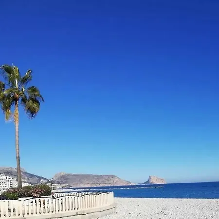 Fantastico Loft Entre Montanas, Con Piscina Comunitaria * Altea