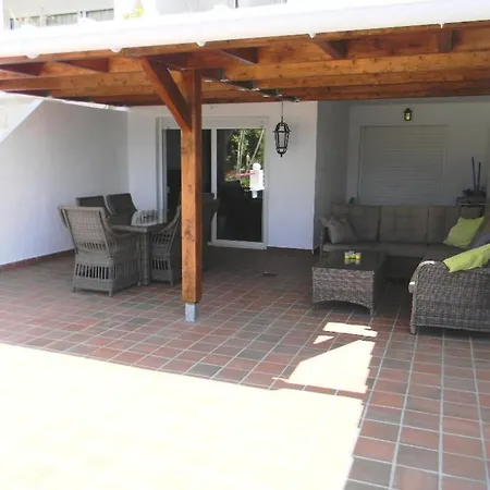 Bonito Con Inmensa Terraza Y Piscina Apartment *