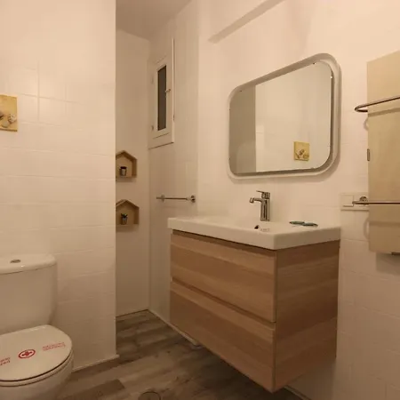 Art Apartment *