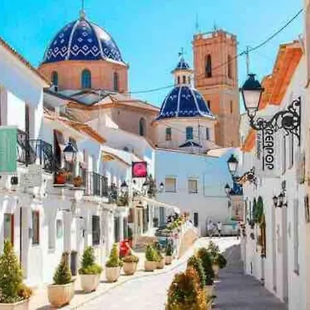 Palau Ii, Centrico, Comodo Y Con Piscina. Altea