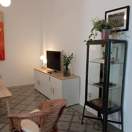 Encantadora Casa Con Terraza A Un Minuto De La Playa Сasa de vacaciones