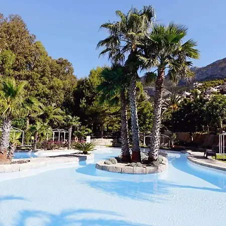 Melia Hills Hotel 5*