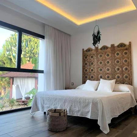 Bed and breakfast Kharisma Altea