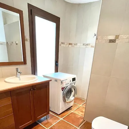 De Estilo Espanol Con Jardin Y Piscina Villa Altea