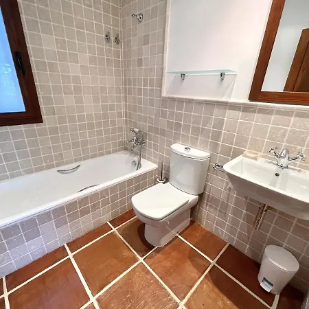 De Estilo Espanol Con Jardin Y Piscina Villa Altea