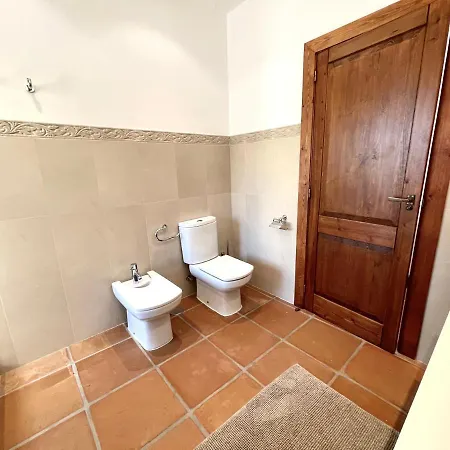 De Estilo Espanol Con Jardin Y Piscina Villa Altea