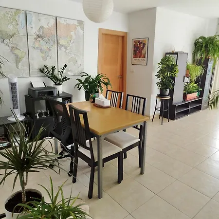 Apartamento Compartido Cerca De La Playa Con Bano Privado
