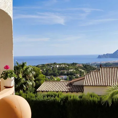 Large With Private Pool Chalet *
