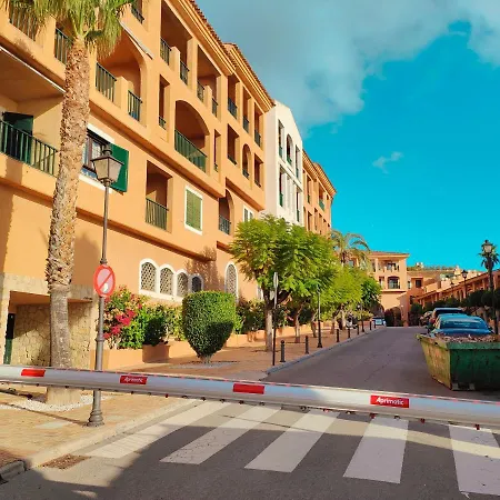 Luxury Mascarat Apartment