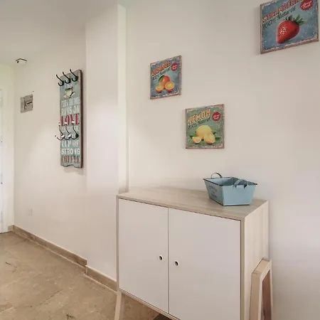 Apartment Gorgeous In With Kitchen *