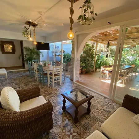 Paradise 1917 - Adults Only 2* Altea
