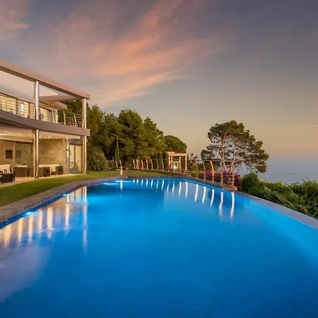 Villa Campomanes - Plusholidays Altea