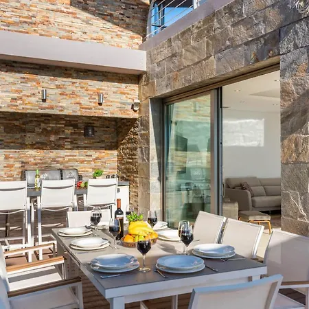 Villa Campomanes - Plusholidays Altea