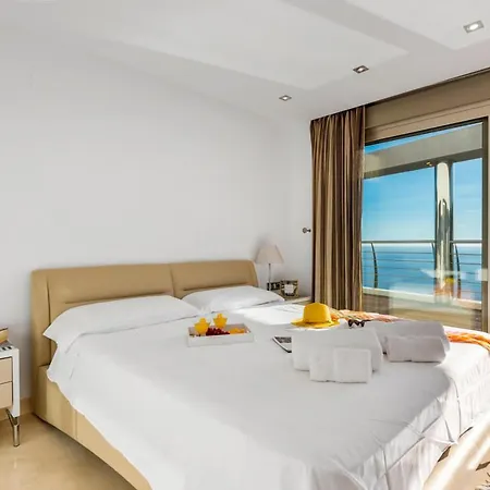 Villa Campomanes - Plusholidays *