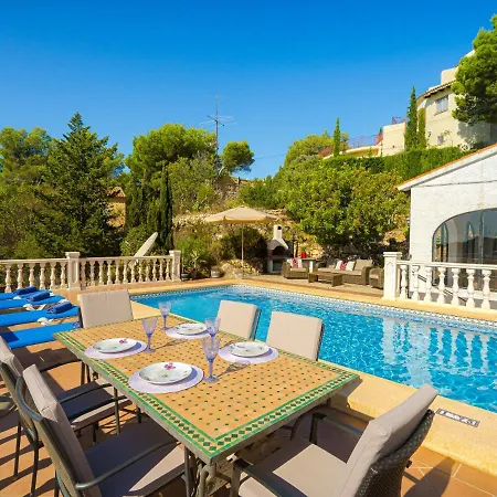 Belvilla By Oyo Nuestra Montana Villa