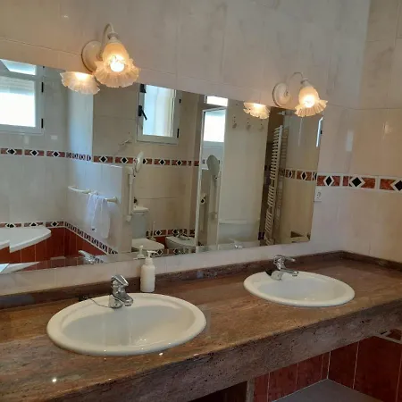 Villa Spacious In Hills *