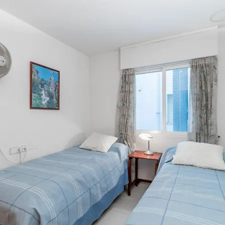 Seafront Apartment *