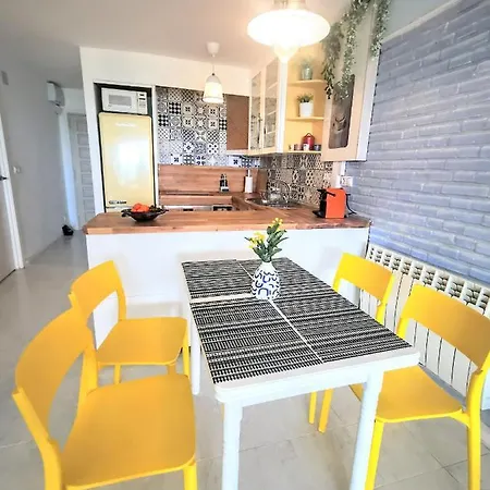 Apartment Happy Beachfront