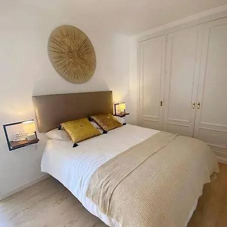 Panorama Apartment *