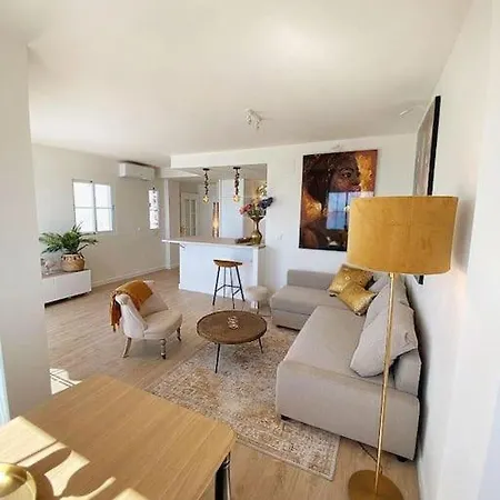 Apartment Panorama