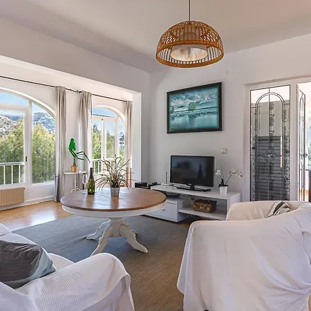 Santa Belgica Chalet Altea