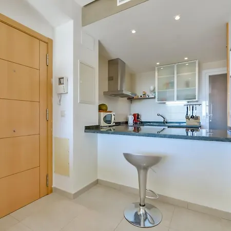 Lirios Hills Sea View *