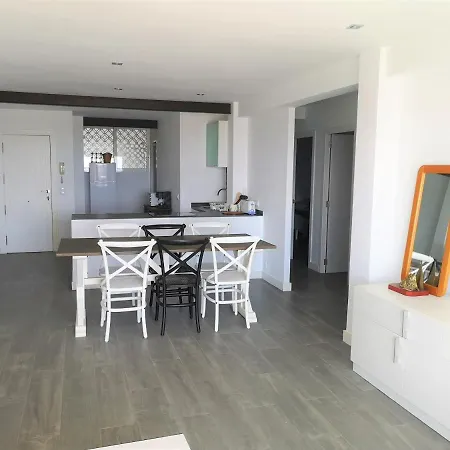 Apartamento Encantador Con Vistas Al Club Nautico *