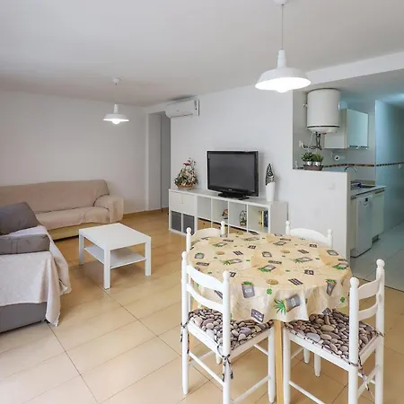 Apartment Paseo Maritimo
