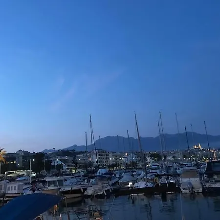 Casco Antiguo Con Terraza