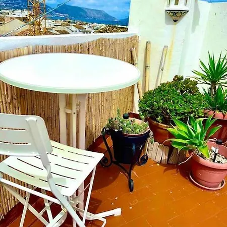 Casco Antiguo Con Terraza