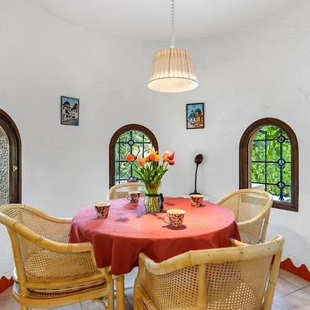 Villa Rosa 5 - Plusholidays