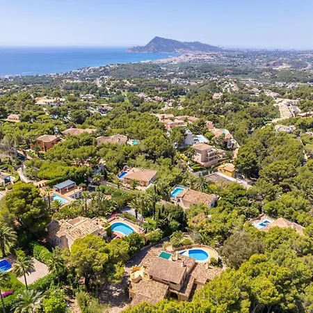 Rosa 5 - Plusholidays Altea