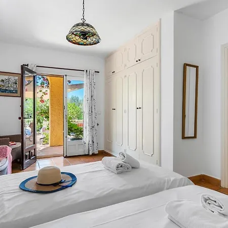 Rosa 5 - Plusholidays Altea