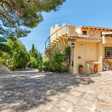 Rosa 5 - Plusholidays Altea