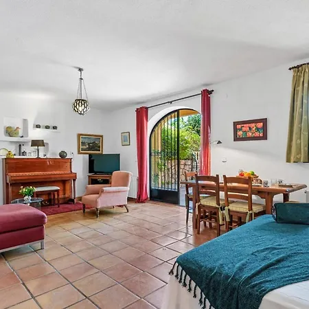 Rosa 5 - Plusholidays * Altea