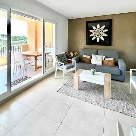 Apartment Lirios Hills Sea View