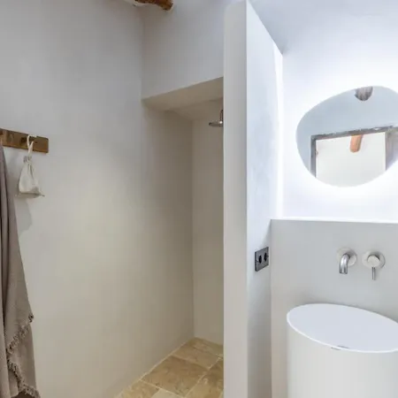 Calle Consol Holiday home