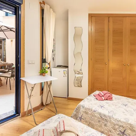 Homestay Playa Roda *