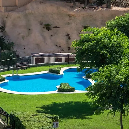 Oasis Mascarat * Altea