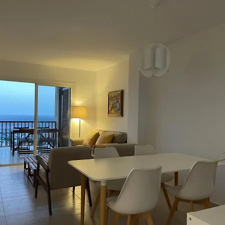 Precioso Apartamento En Primera Linea Del Puerto De Campomanes Apartment